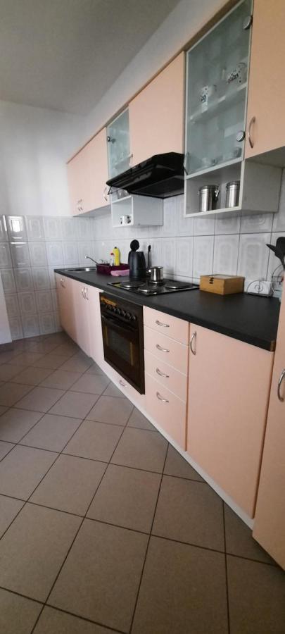 Stan Na Dan Dunja 2 Apartman Versec Kültér fotó