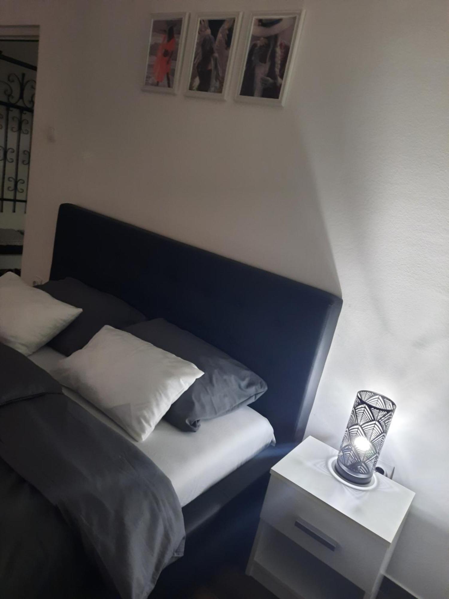 Stan Na Dan Dunja 2 Apartman Versec Kültér fotó
